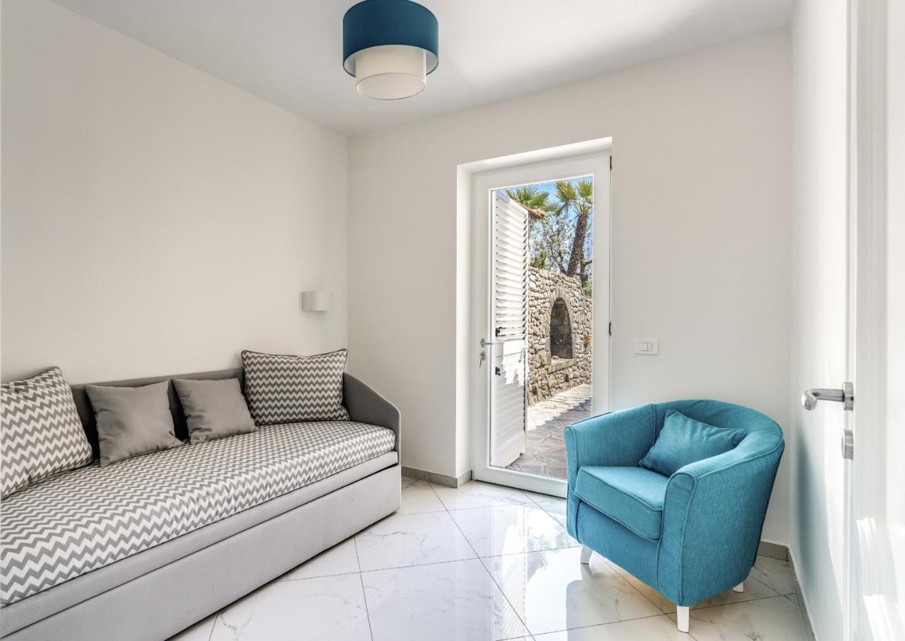 Villa Rusinella Minimalist Retreat With Sea Views Massa Lubrense Eksteriør billede